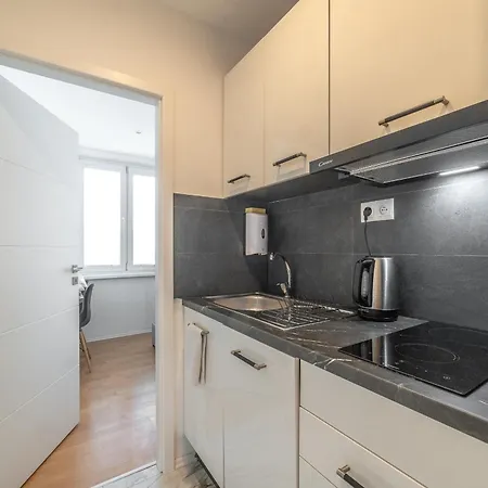 Ar Rezidencia Ludmanska