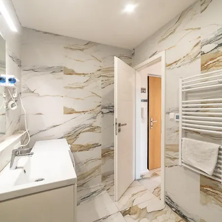 Ar Rezidencia Ludmanska *