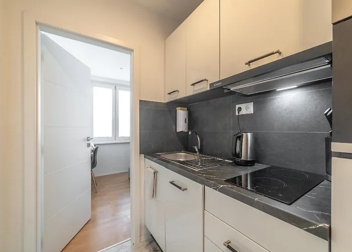 Ar Rezidencia Ludmanska